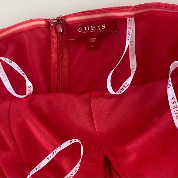 NWOT- Guess Romper - Picture 5 of 6